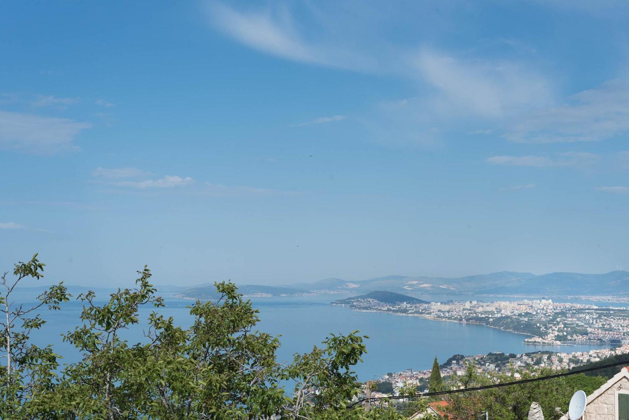 Villa Danica On The Hills, Seaview โปดสตรานา ภายนอก รูปภาพ