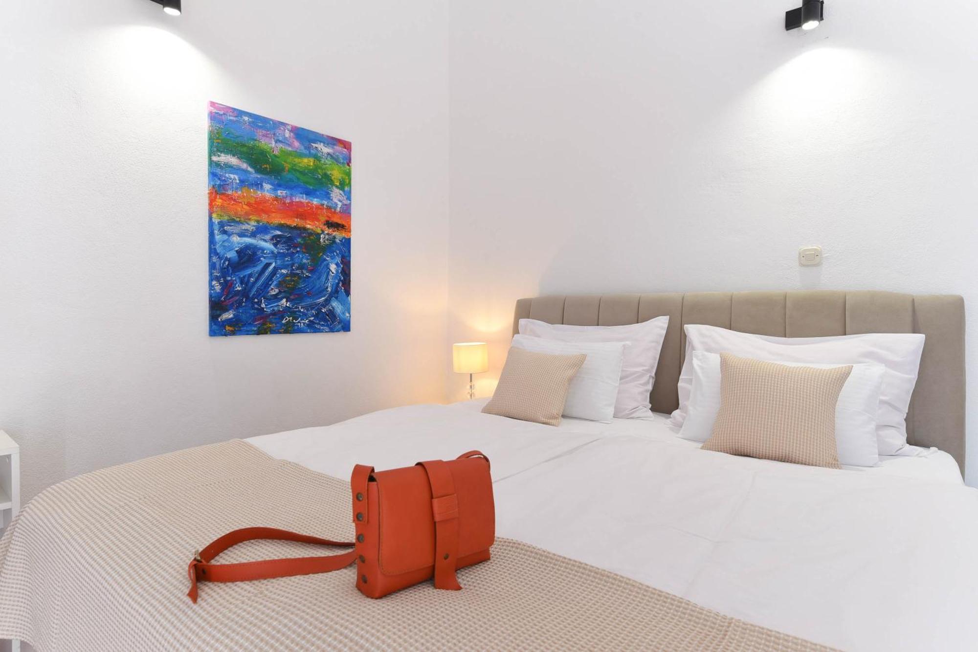 Villa Danica On The Hills, Seaview โปดสตรานา ภายนอก รูปภาพ